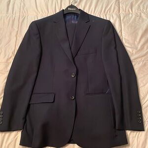 Mens suit with pants small